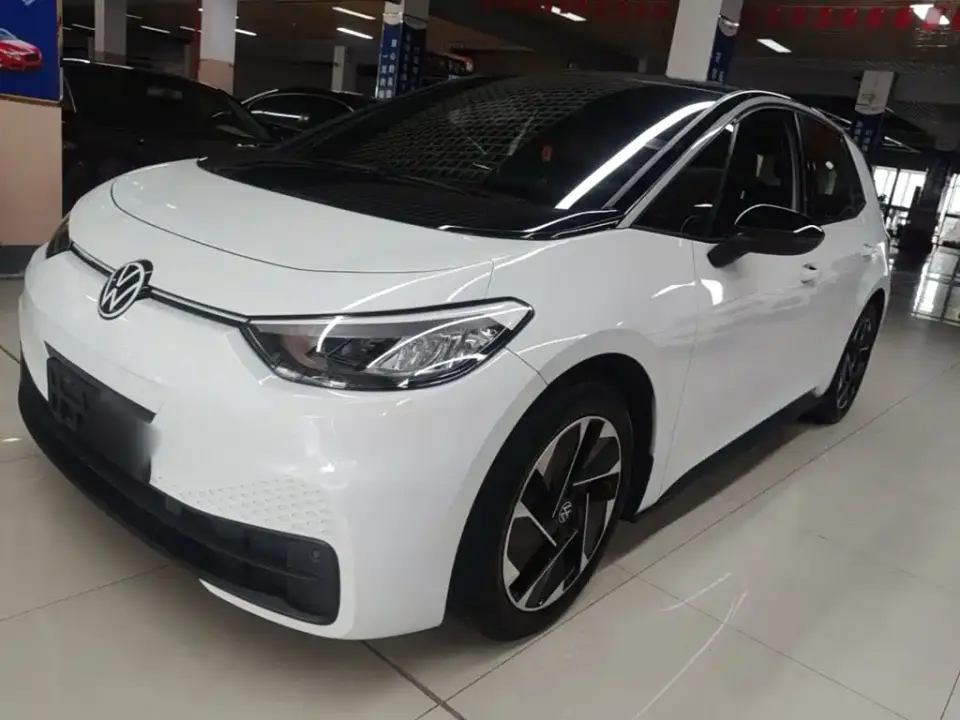 Volkswagen ID.3 Smart Outstanding Edition 2024