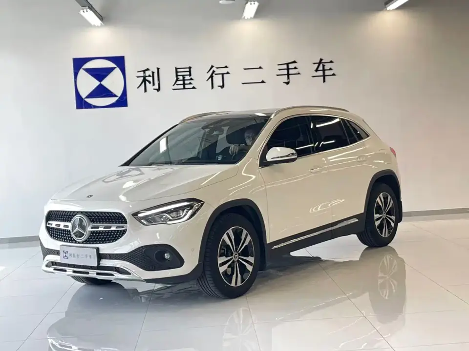 Mercedes-Benz GLA-Class GLA 220 2023