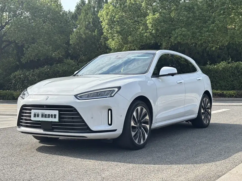 AITO Wenjie AITO M5 Extended Range AWD Performance Edition 2022