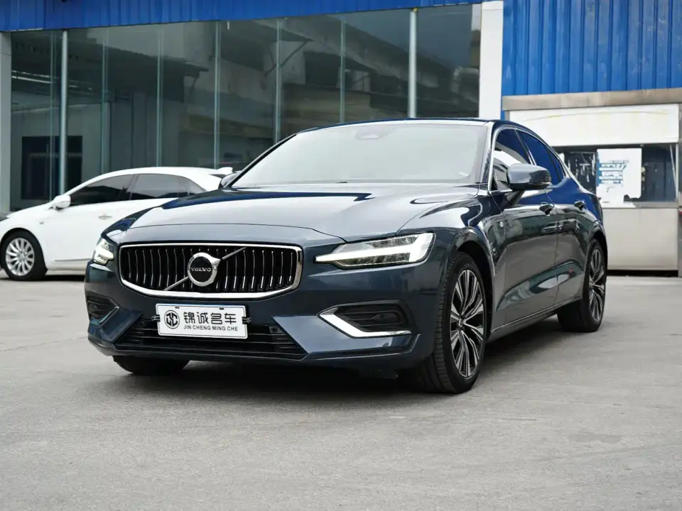 Volvo S60 B4 Smart Vision Luxury Edition 2023