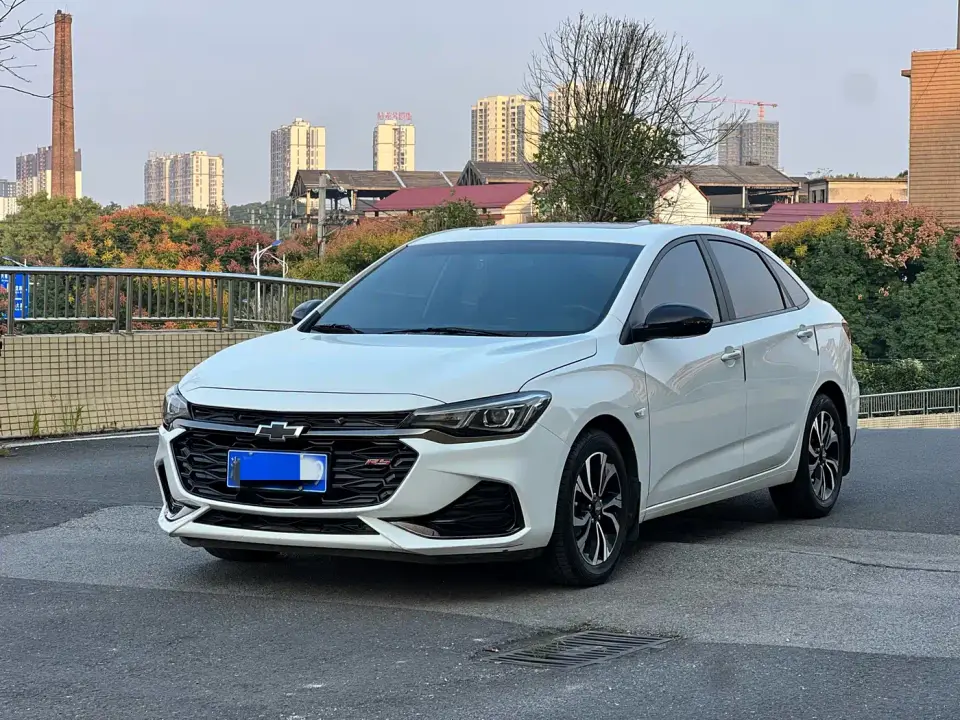 Chevrolet Monza RS 330T Auto Smooth Edition China VI 2019