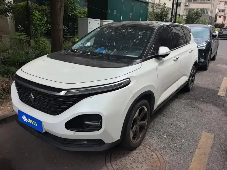 Baojun RM-5 1.5T CVT 24-hour Online Premium 6-seater 2021