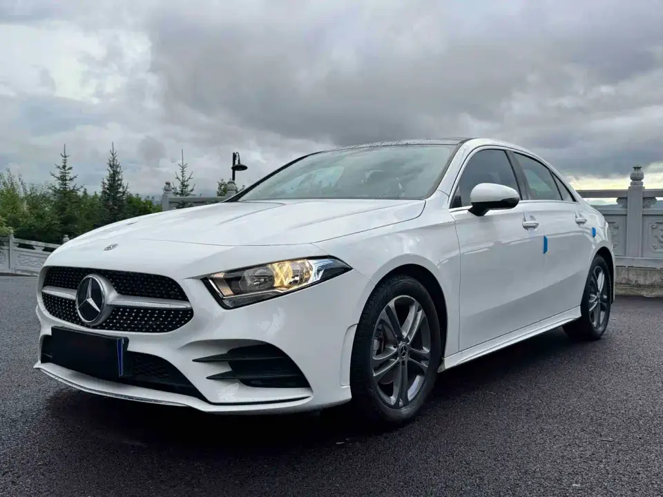 Mercedes-Benz A-Class A 180 L Sport Sedan 2022
