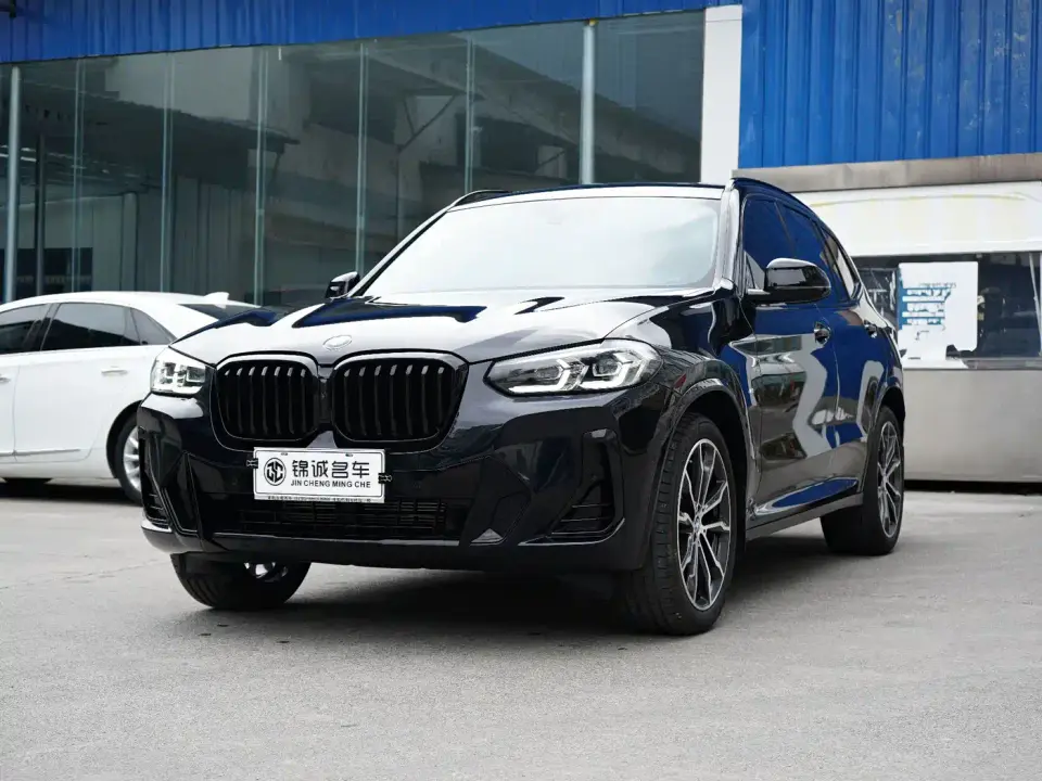 BMW X3 xDrive30i Leading M Night Package 2024