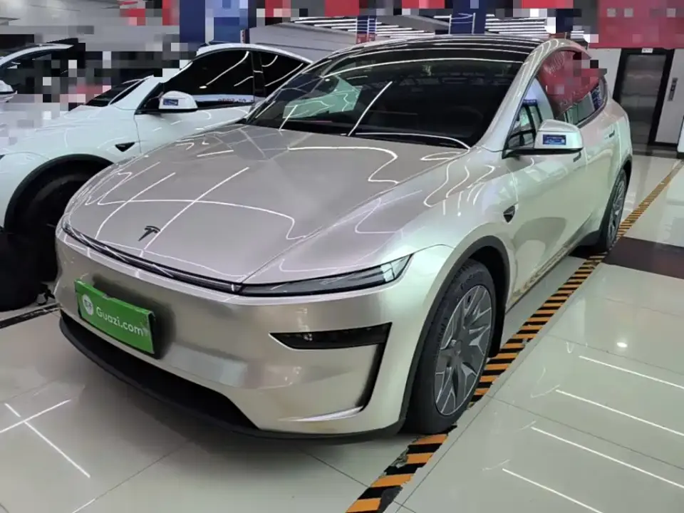 Tesla Model Y L Facelift Long Range AWD 2026