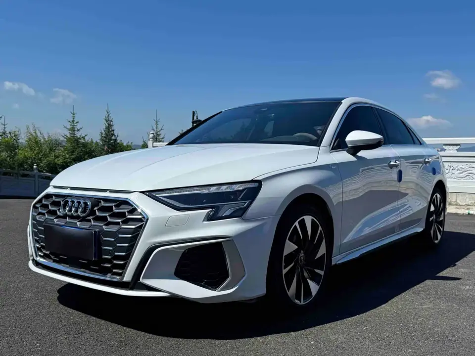 Audi A3 A3L Limousine 35 TFSI Style Sport 2022