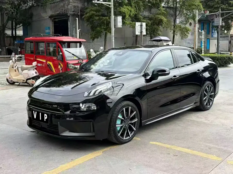 Lynk & Co 03 03+ 2.0TD Auto Wind Rider Edition 2022