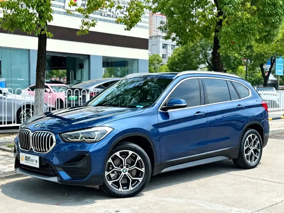 BMW X1 sDrive25Li Leading 2023