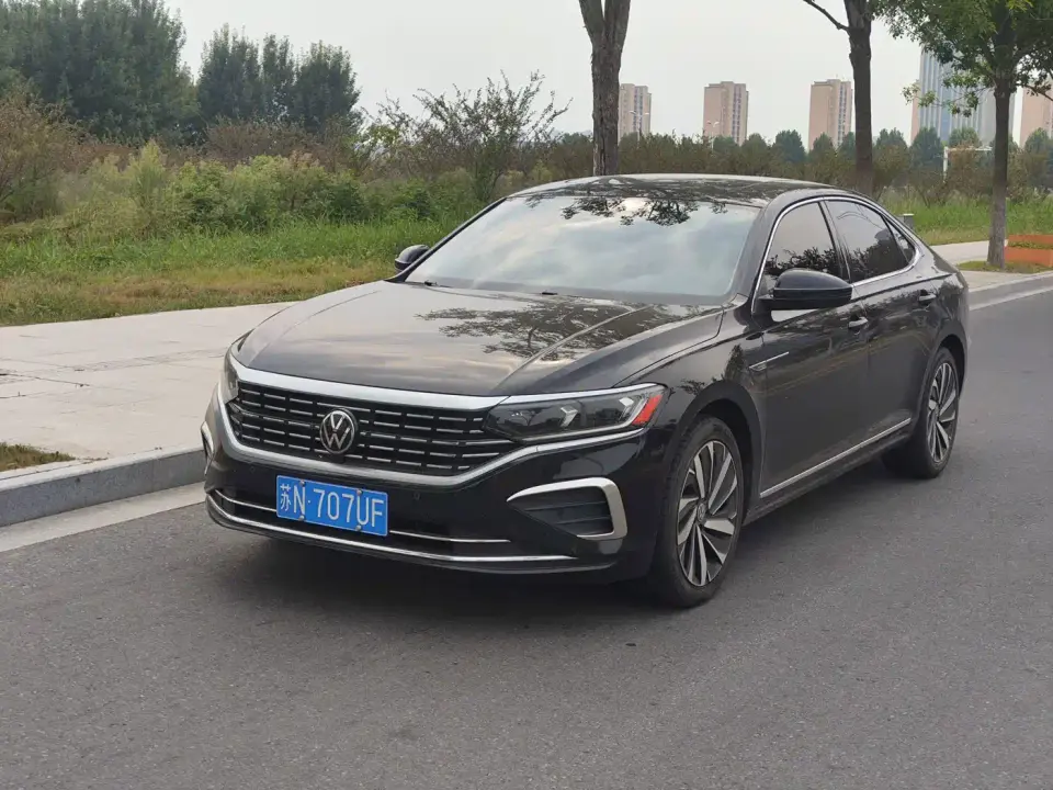 Volkswagen Passat 380TSI Dragon Soaring Edition 2025