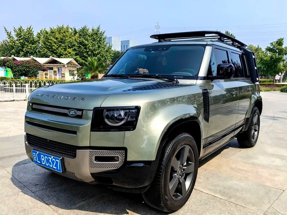 Land Rover Defender 110 P400 X-DYNAMIC HSE 2021