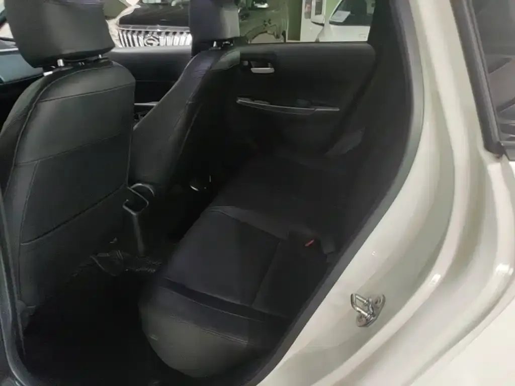 Honda Fit 1.5L CVT Trend Edition 2021 — фото 17
