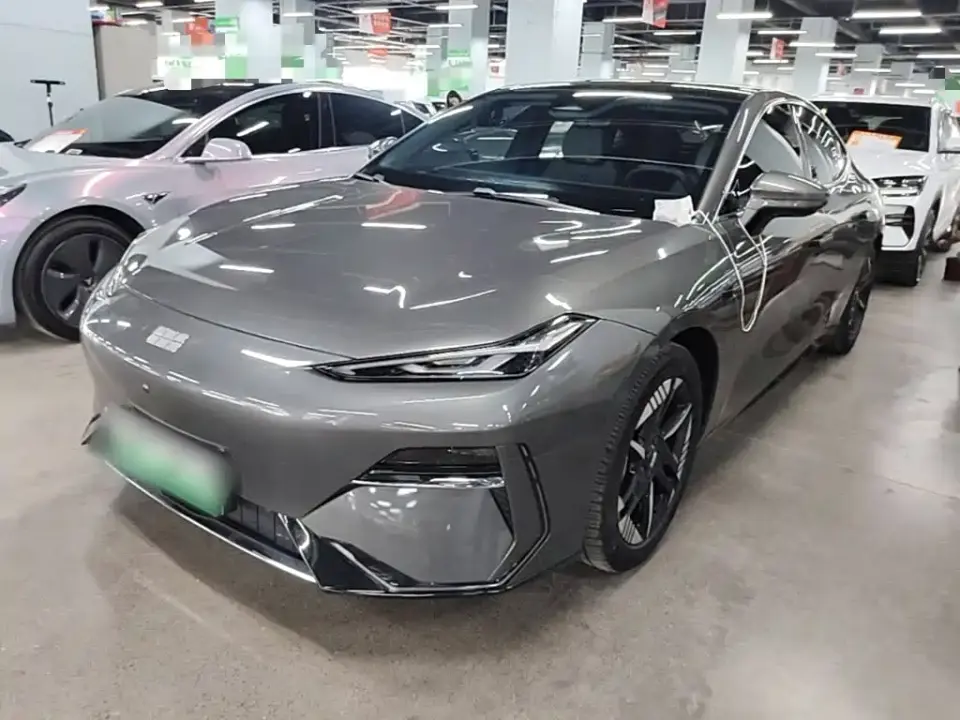 Geely Galaxy Galaxy E8 550km RWD PRO 2024