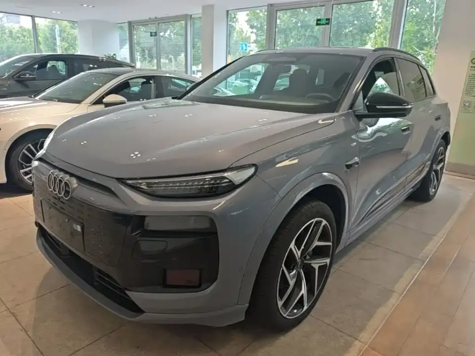 Audi Q6L e-tron Model Pioneer Edition 2025