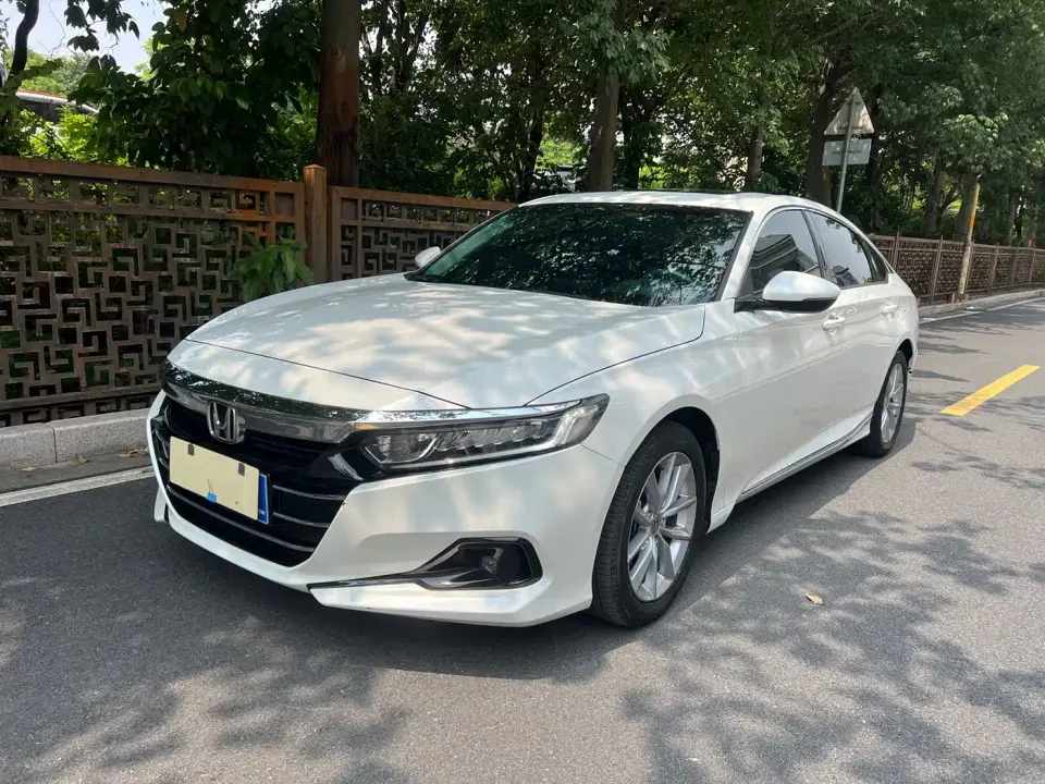 Honda Accord 260TURBO Luxury Edition 2023