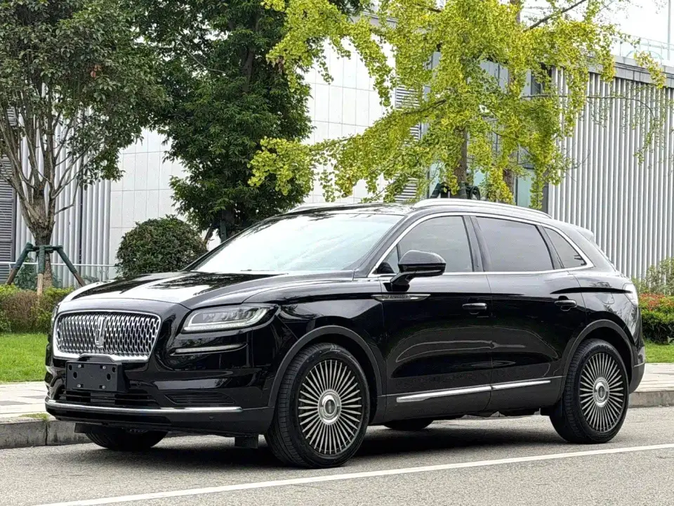 Lincoln Nautilus 2.0T AWD Exclusive Edition 2021