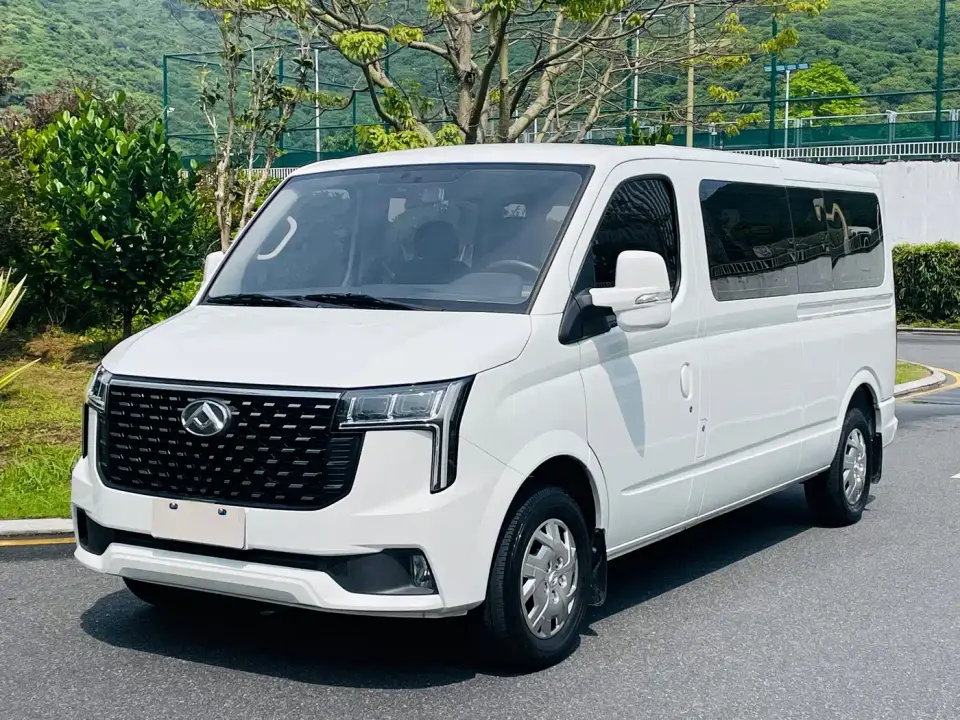 SAIC Maxus Xintu V80 2.0T Manual Classic Aoyuntong Long Wheelbase Ultra-low Roof (6/7/8/9 seats) 2024