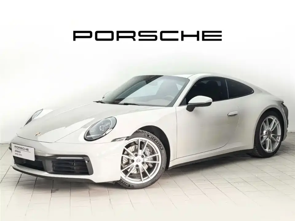 Porsche 911 Carrera 3.0T 2022