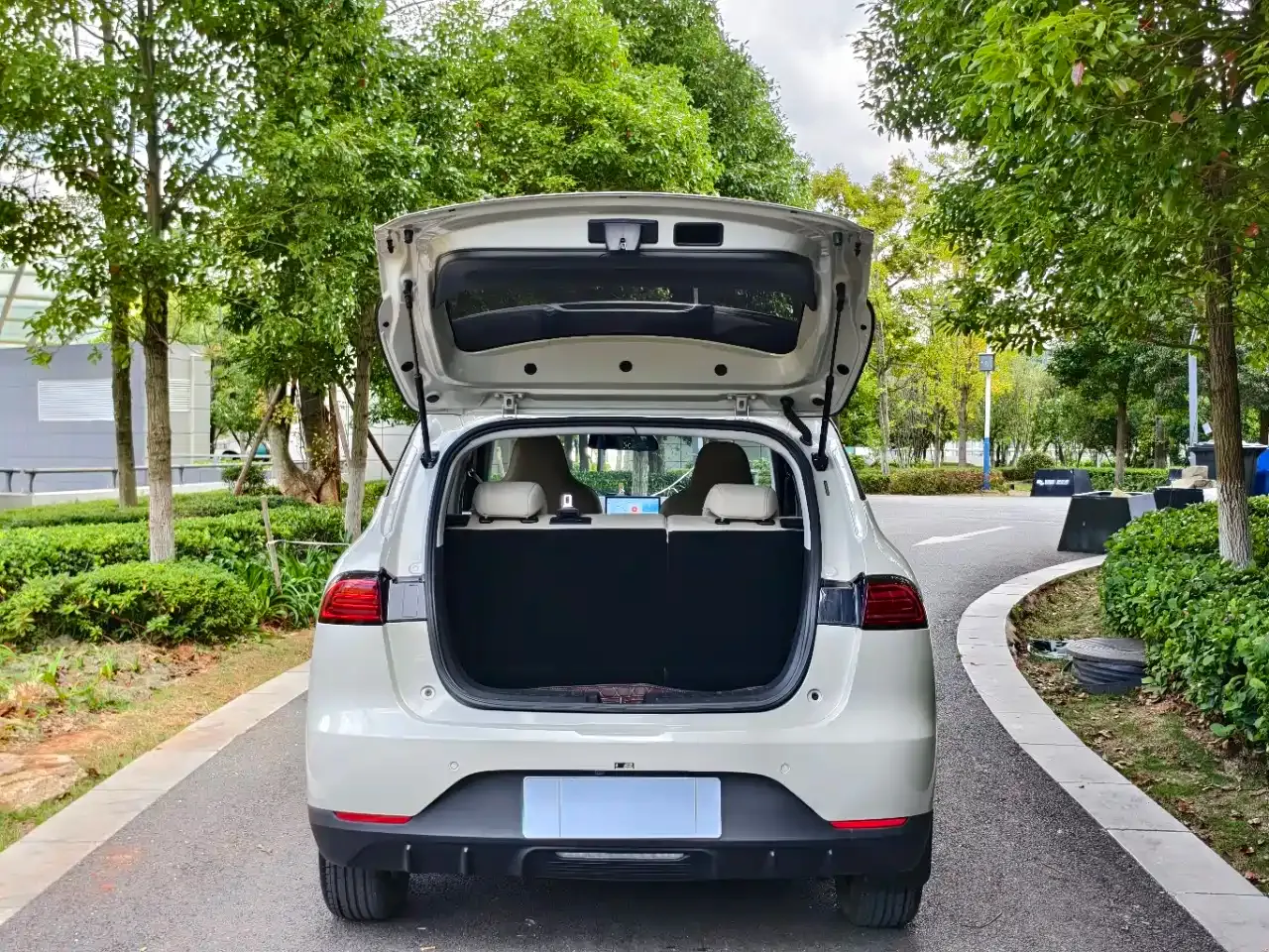 Wuling Motors Wuling Binguo PLUS 401km Range 5-seater 2024 — фото 11