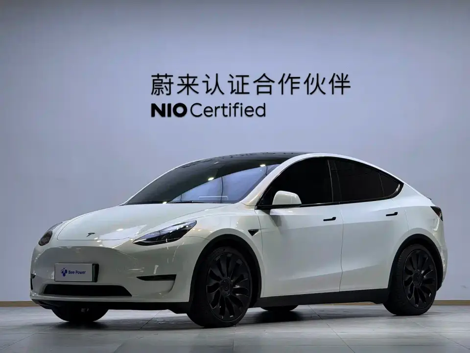 Tesla Model Y High Performance All-Wheel Drive Edition 2023
