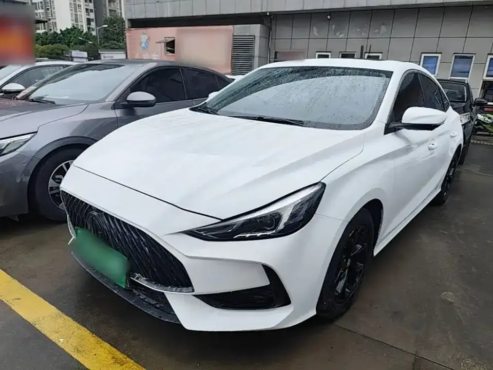MG MG5 Model 180DVVT CVT Youth Luxury Edition 2021