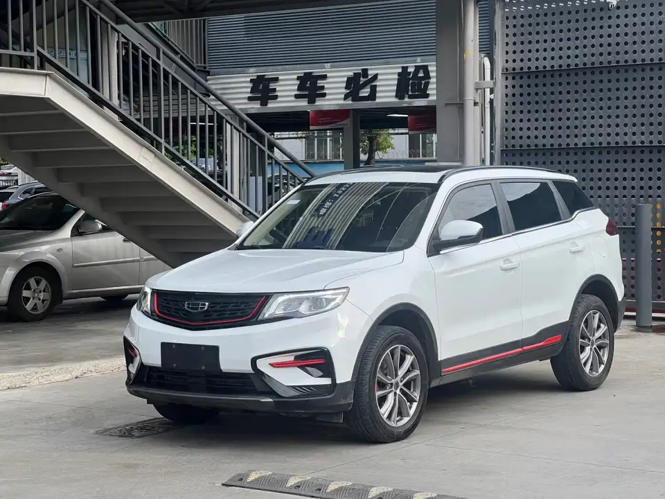 Geely Boyue 1.8TD DCT Elegance 2022