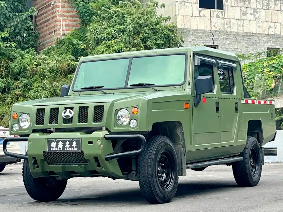 BAW (Beijing Automobile Works) Warrior Pickup Model 2.4T Diesel 4WD 3035mm Wheelbase Double Cab YCY24140-60A 2023