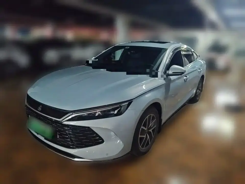 BYD Qin L DM-i 120KM Leading 2024