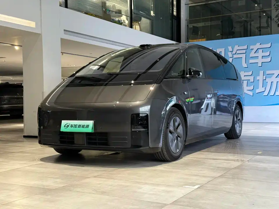 Li Auto MEGA Model Home Family Special Edition 2026