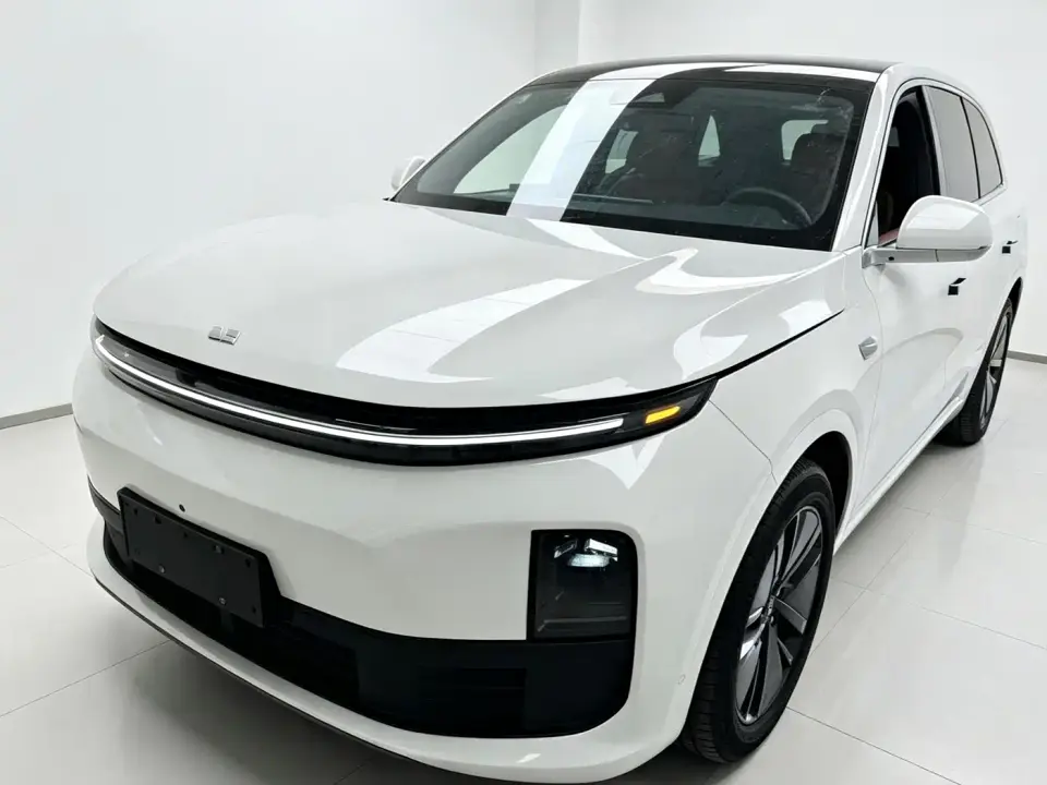 Li Auto L6 Pro 2024