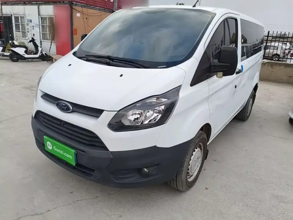 Ford Transit 2.0T Gasoline Multi-Purpose Commercial Vehicle Short Wheelbase Low Roof 6-Seater China VI 2023
