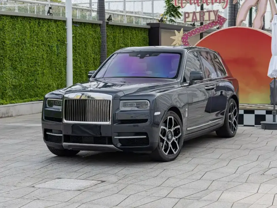 Rolls-Royce Cullinan 4-Seater Version 2019