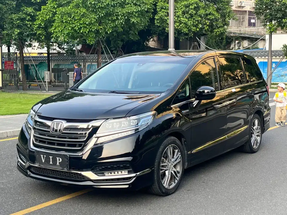 Honda Elysion 2.0L Hybrid Luxury Edition 2020