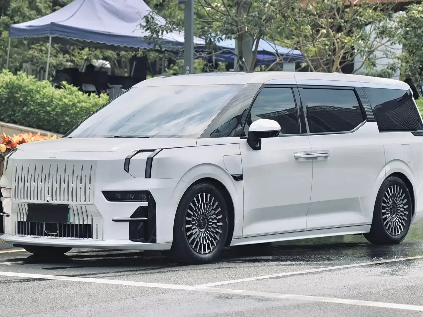 Zeekr 009 Facelift WE Edition 2023