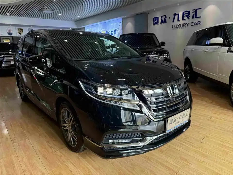 Honda Elysion 2.0L Hybrid Supreme Edition 2020