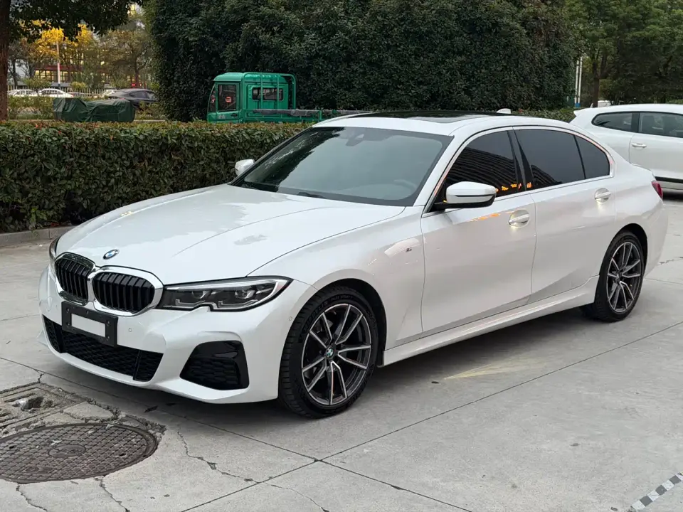 BMW 3 Series 325Li M Sport Package 2020