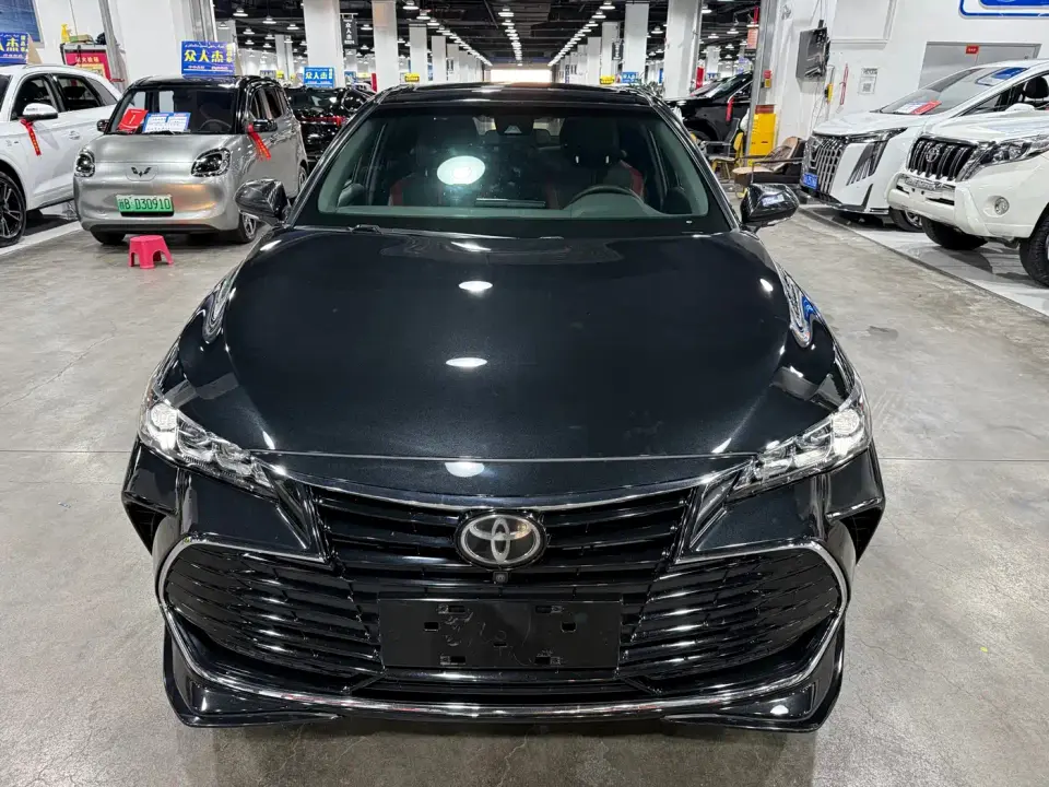 Toyota Avalon 2.5L Touring Noble SPORT Edition 2021