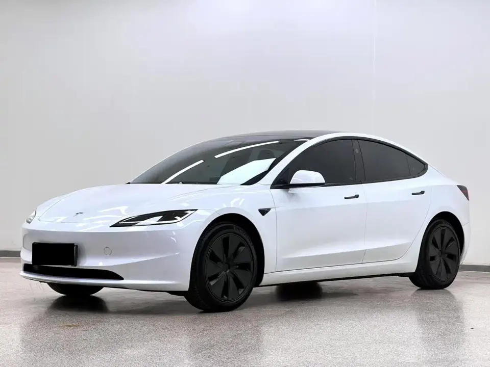 Tesla Model 3 Rear-Wheel Drive 2024