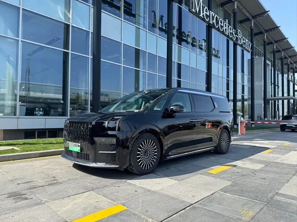 Zeekr 009 7-Seat Aisle AWD Version 108kWh 2025