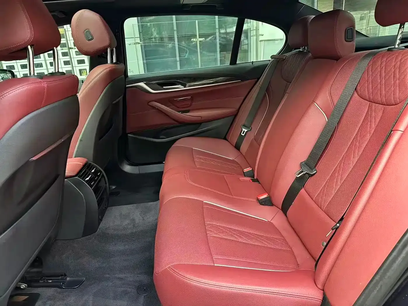 BMW 5 Series 525Li M Sport Package 2020 — фото 6