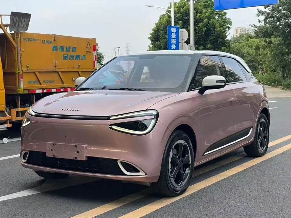 Dongfeng Yipai Nano 01 Renewal Edition 430 Plus Smart+ 2024