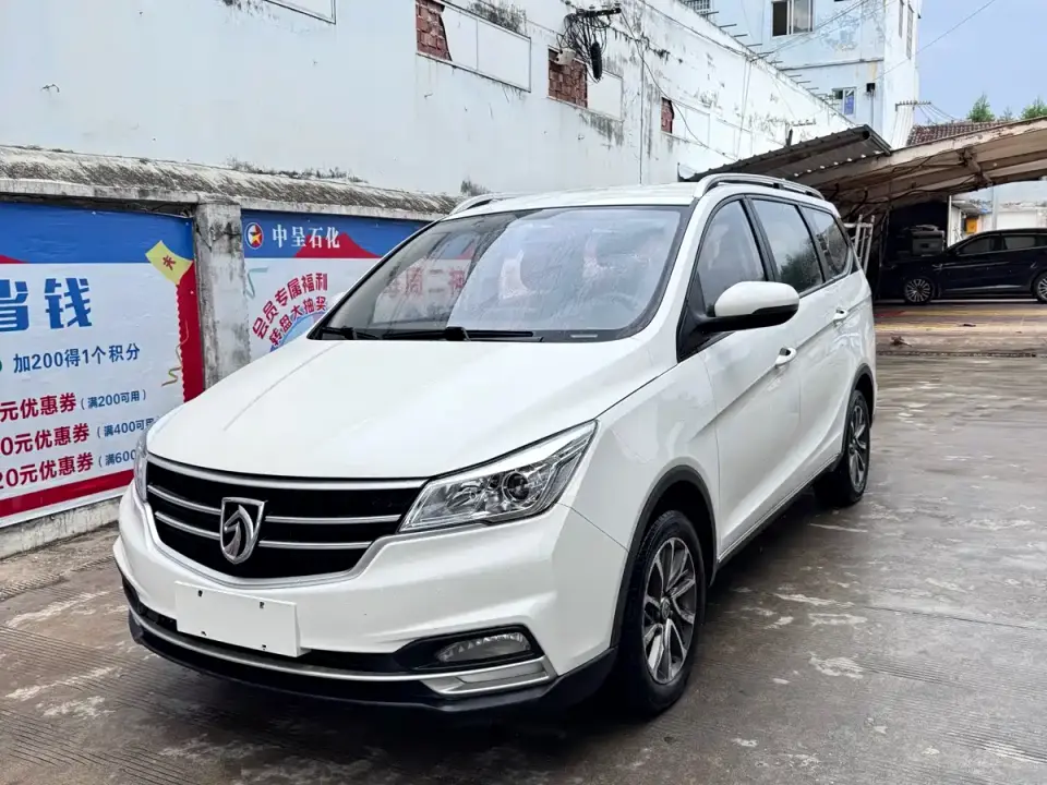 Baojun 730 1.5L Manual Fashion 7-Seater 2021