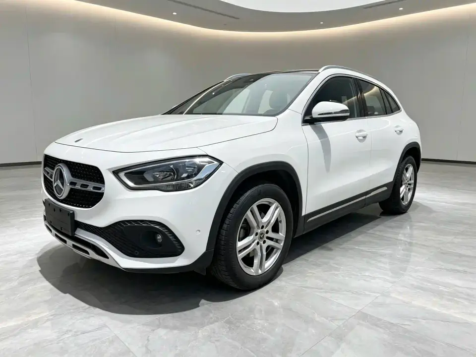 Mercedes-Benz GLA-Class Model GLA 180 2022