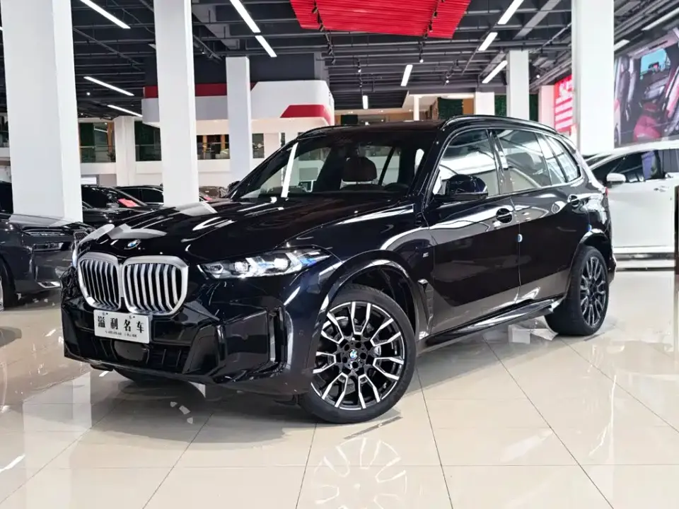 BMW X5 Model xDrive 40Li M Sport Blackout Package 2025