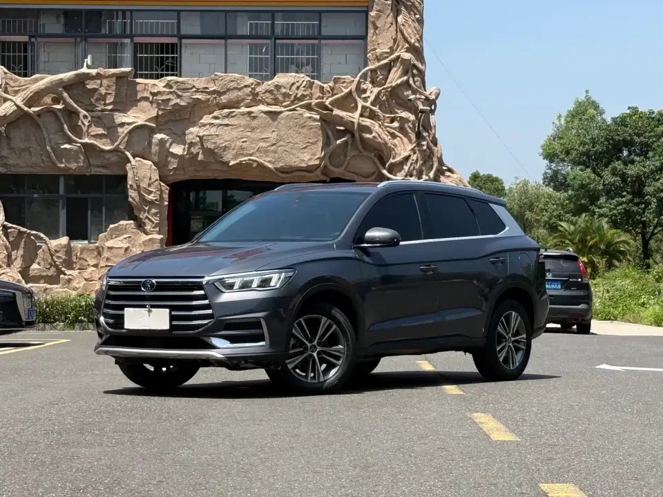 BYD Song Pro 1.5T Automatic Premium 2021