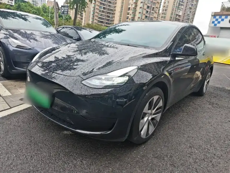 Tesla Model Y Facelift Rear-Wheel Drive Version 2023