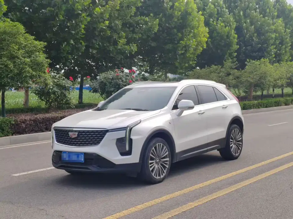 Cadillac XT4 28T 2WD Premium 2024