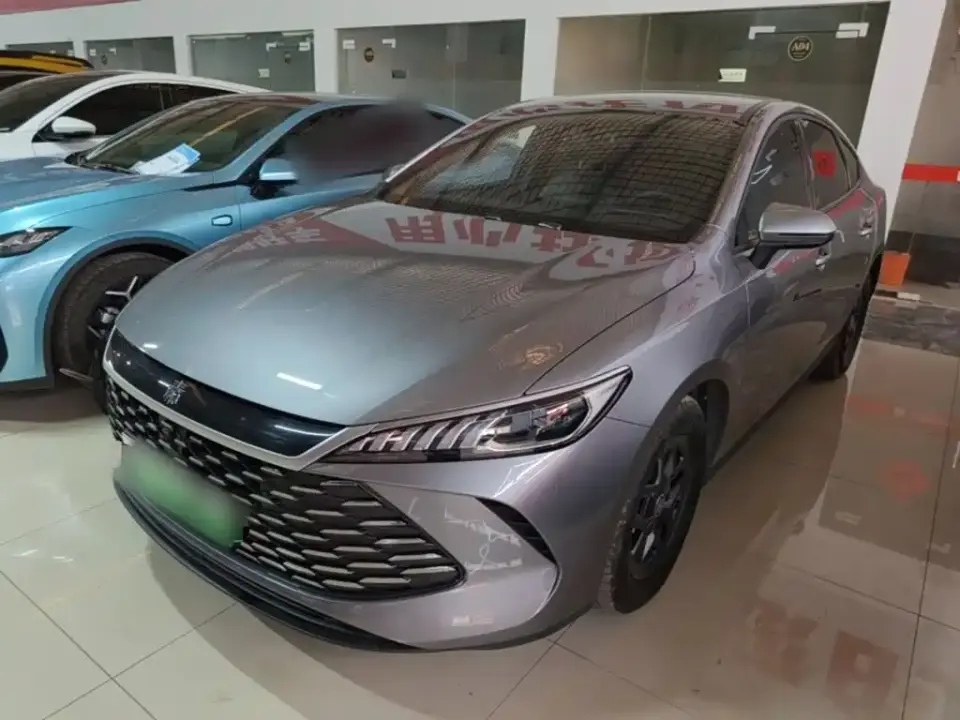 BYD Qin PLUS DM-i Smart Drive 55KM Leader 2025