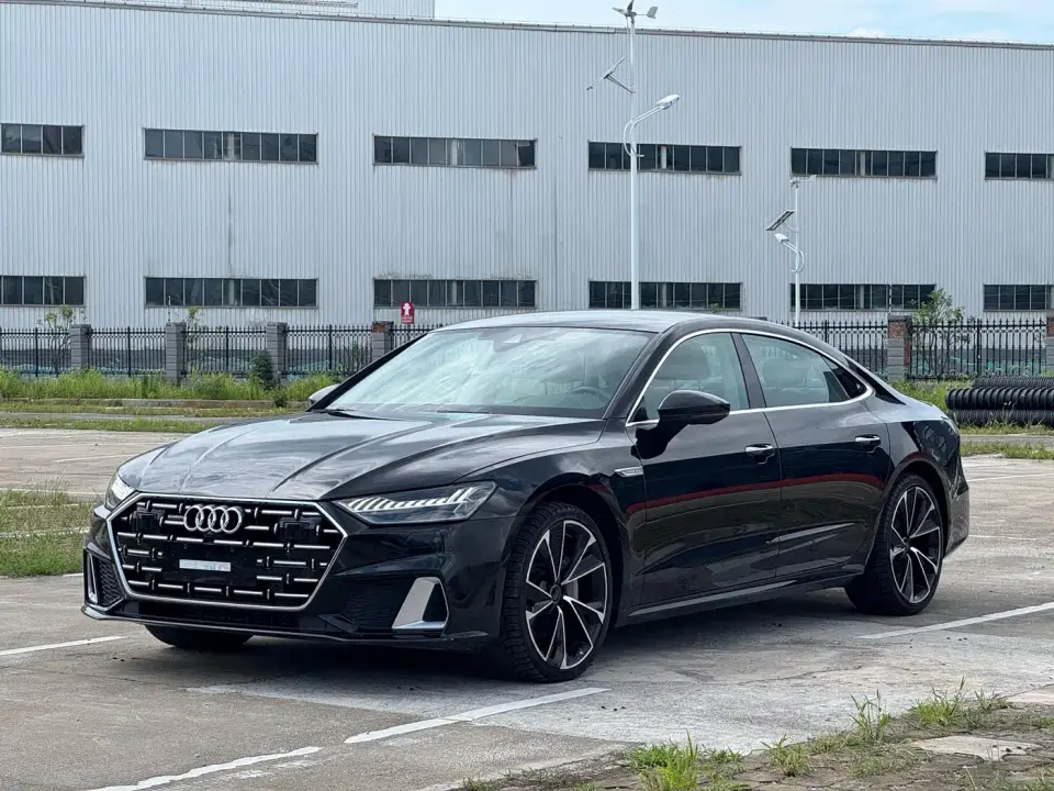 Audi A7L 45 TFSI Luxury 2024