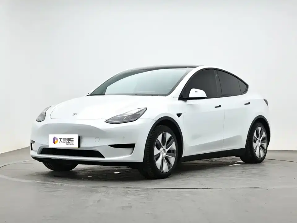 Tesla Model Y Facelift Rear-Wheel Drive Version 2023