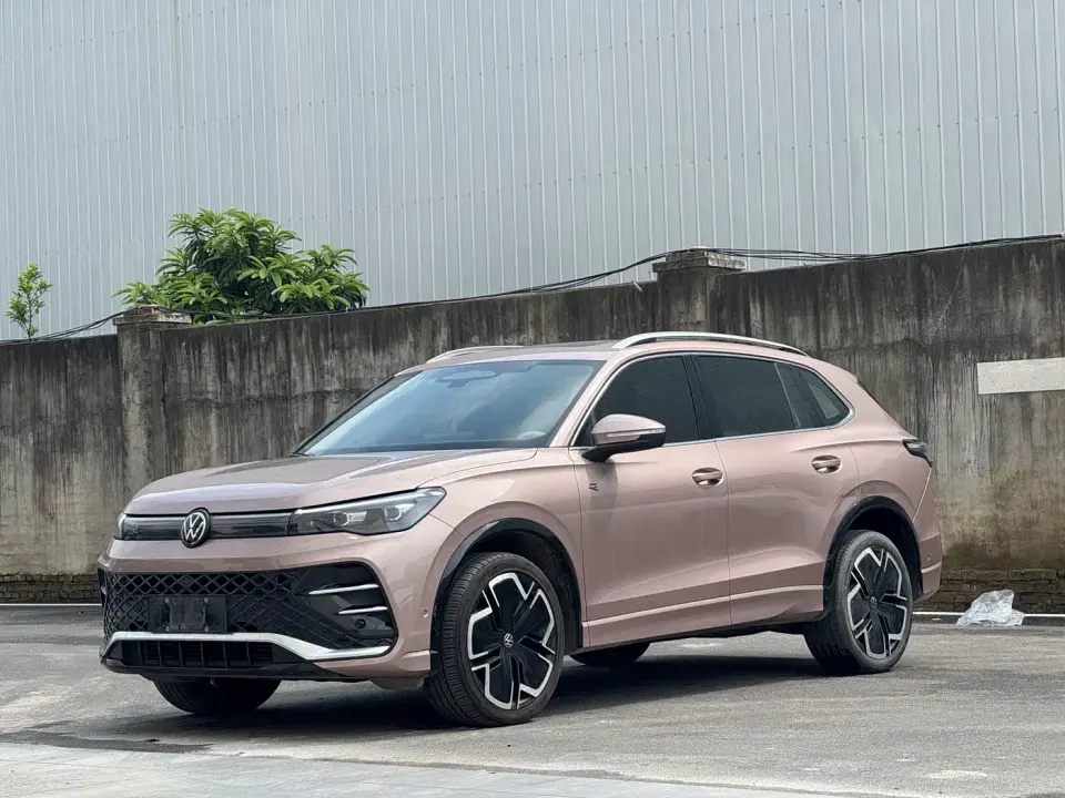 Volkswagen Tiguan L PRO 330TSI 2WD Intelligent Leader Edition 2024